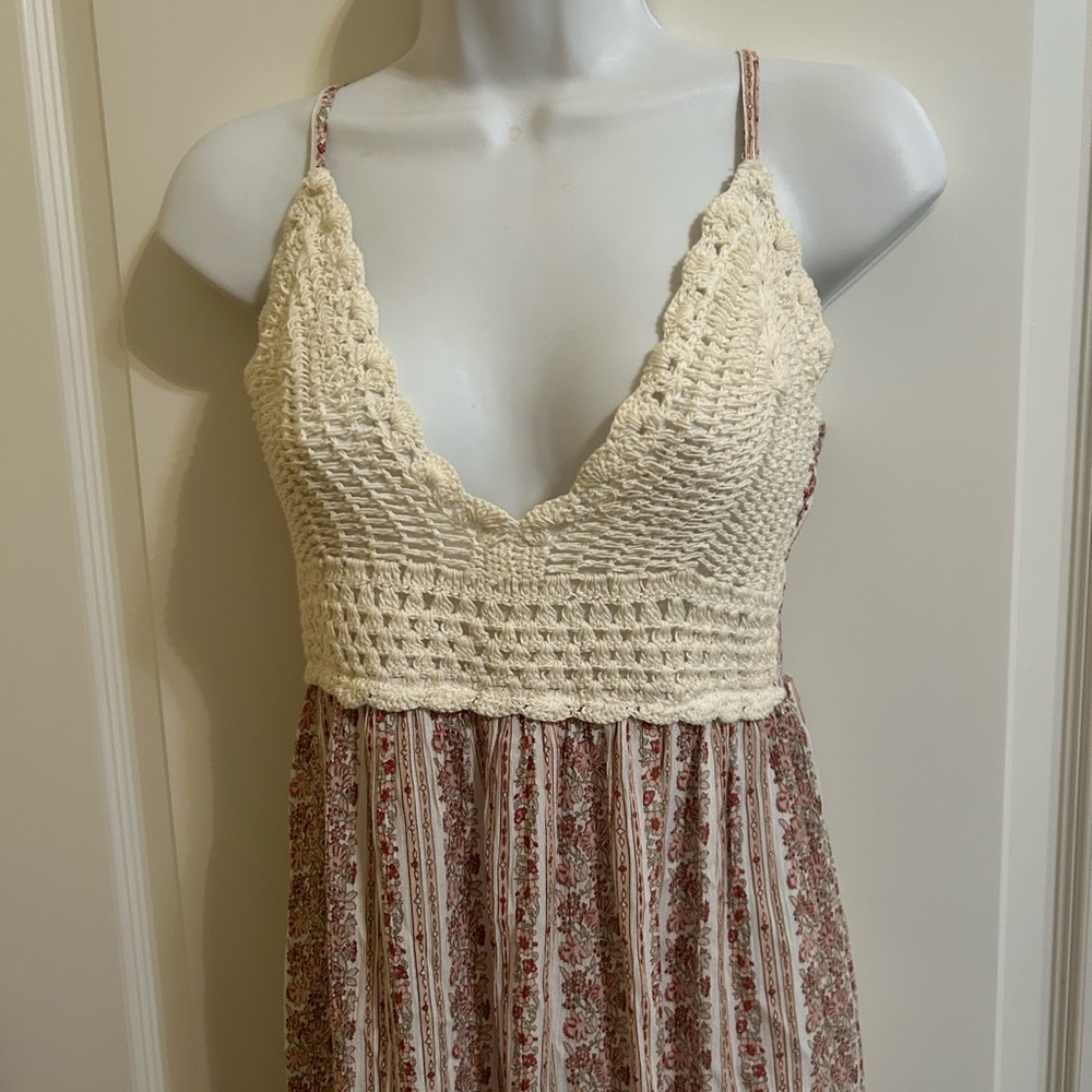 A hint of Blush juniors romper new with tags - Picture 5 of 11